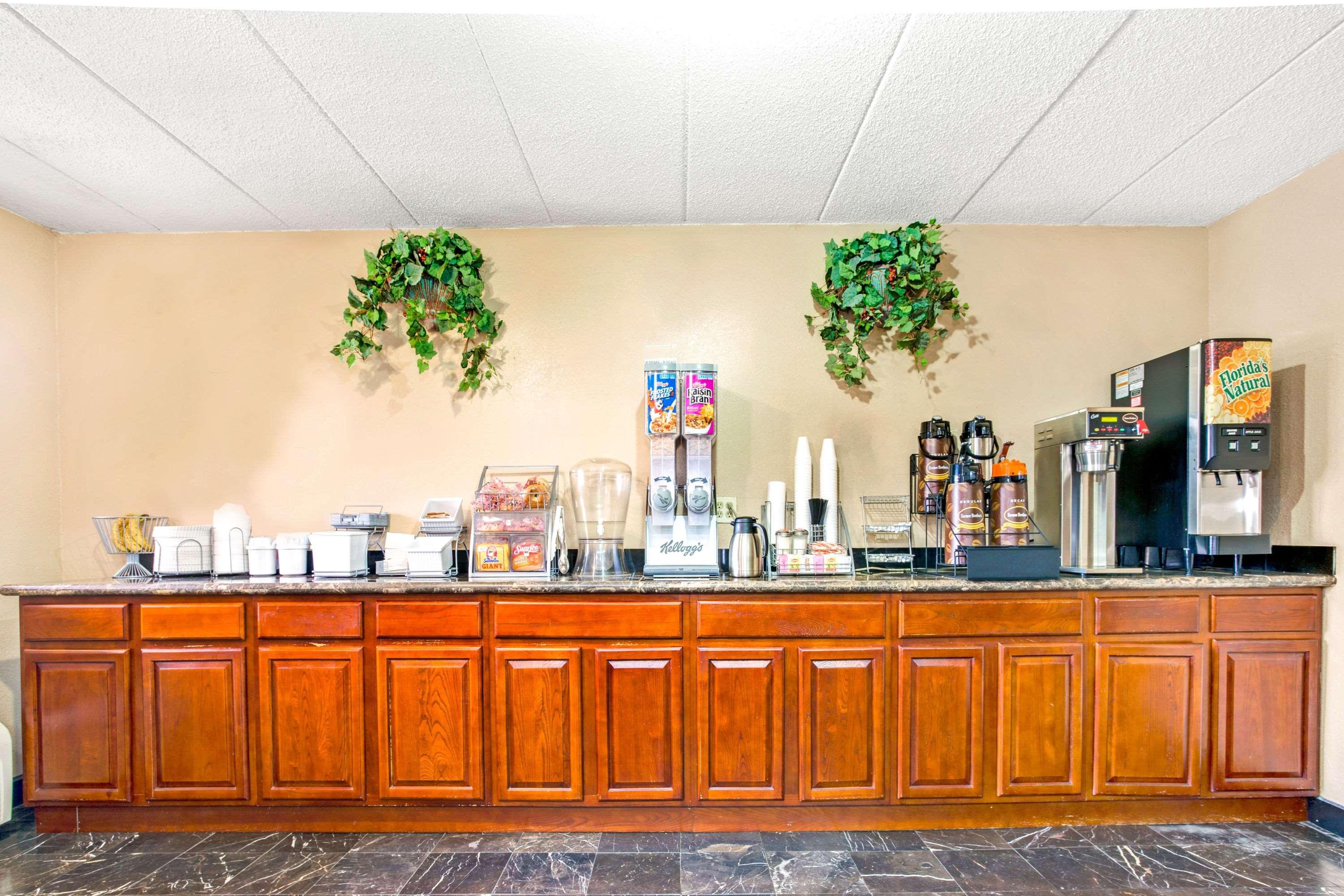 Super 8 By Wyndham Fort Mitchell Cincinnati Area Esterno foto