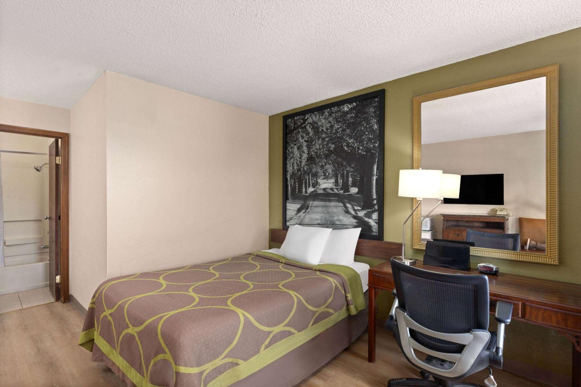 Super 8 By Wyndham Fort Mitchell Cincinnati Area Esterno foto