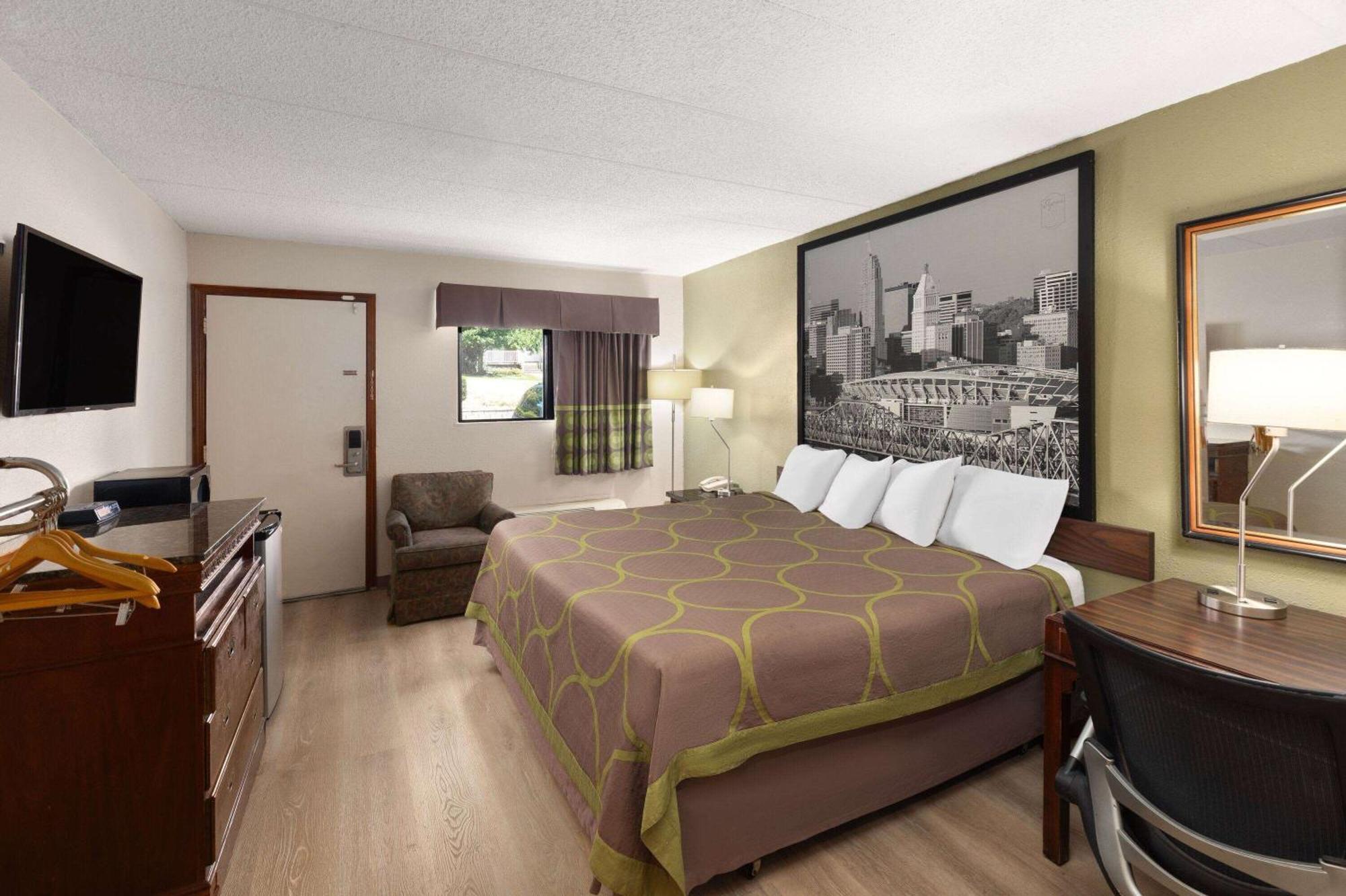 Super 8 By Wyndham Fort Mitchell Cincinnati Area Esterno foto